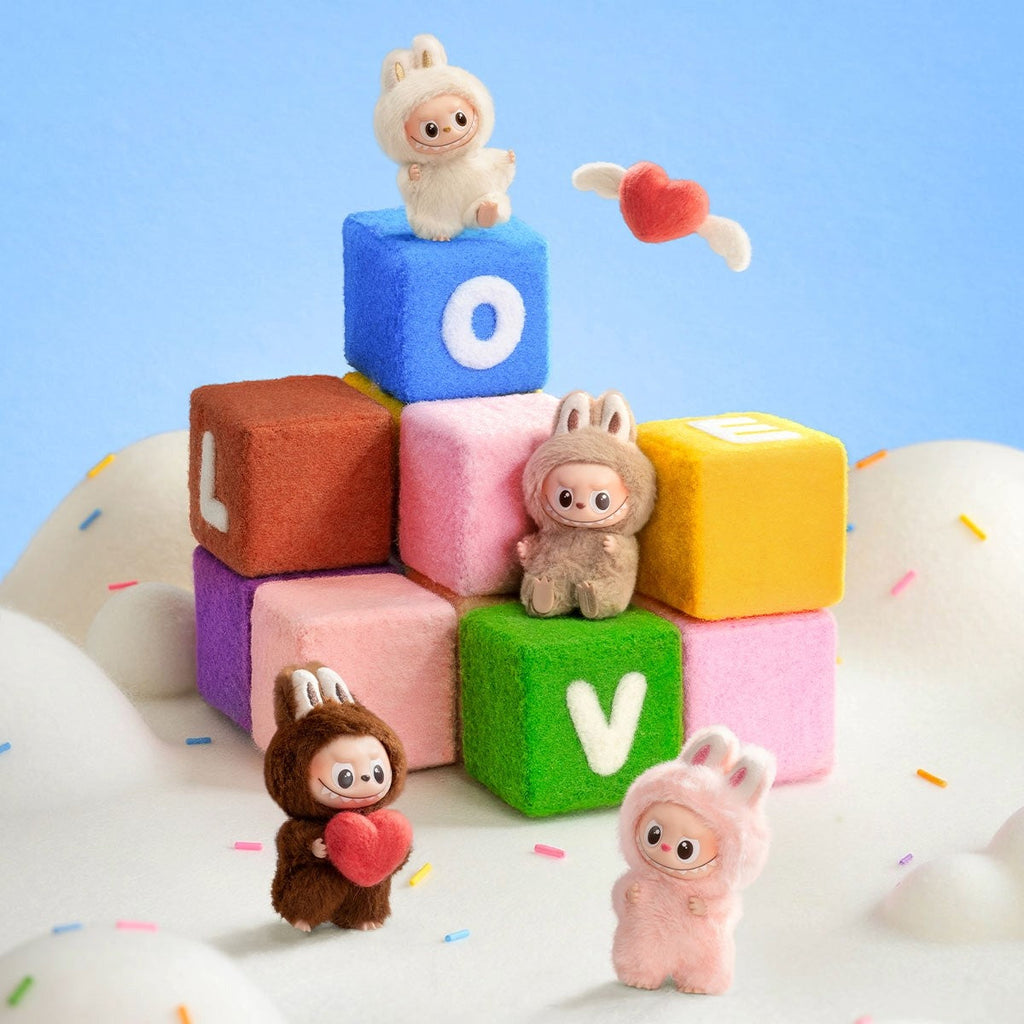 Labubu THE MONSTER PIN FOR LOVE - B